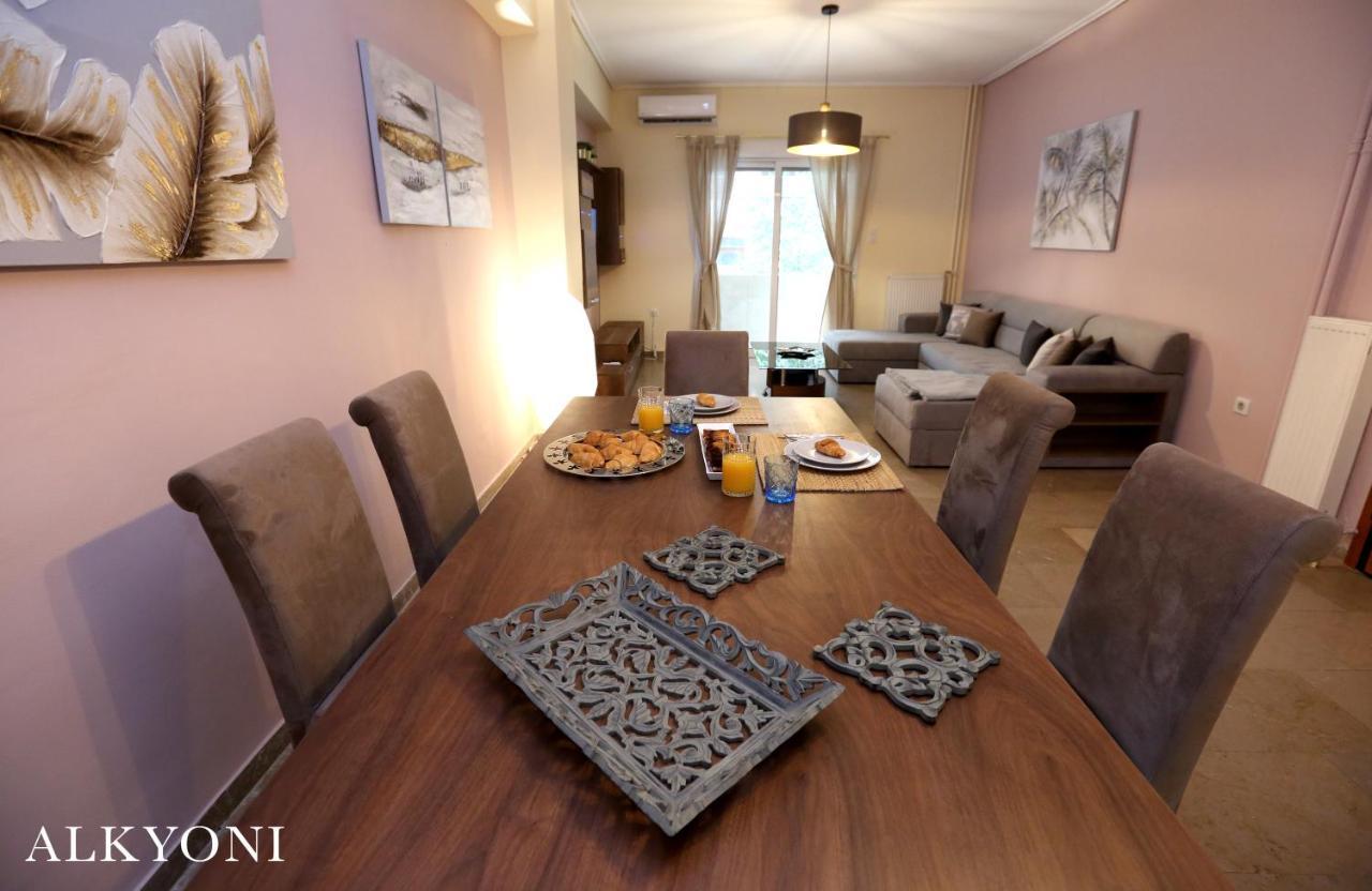 Melma Properties- Alkyoni Apartment By The Sea In Pireus Exteriér fotografie