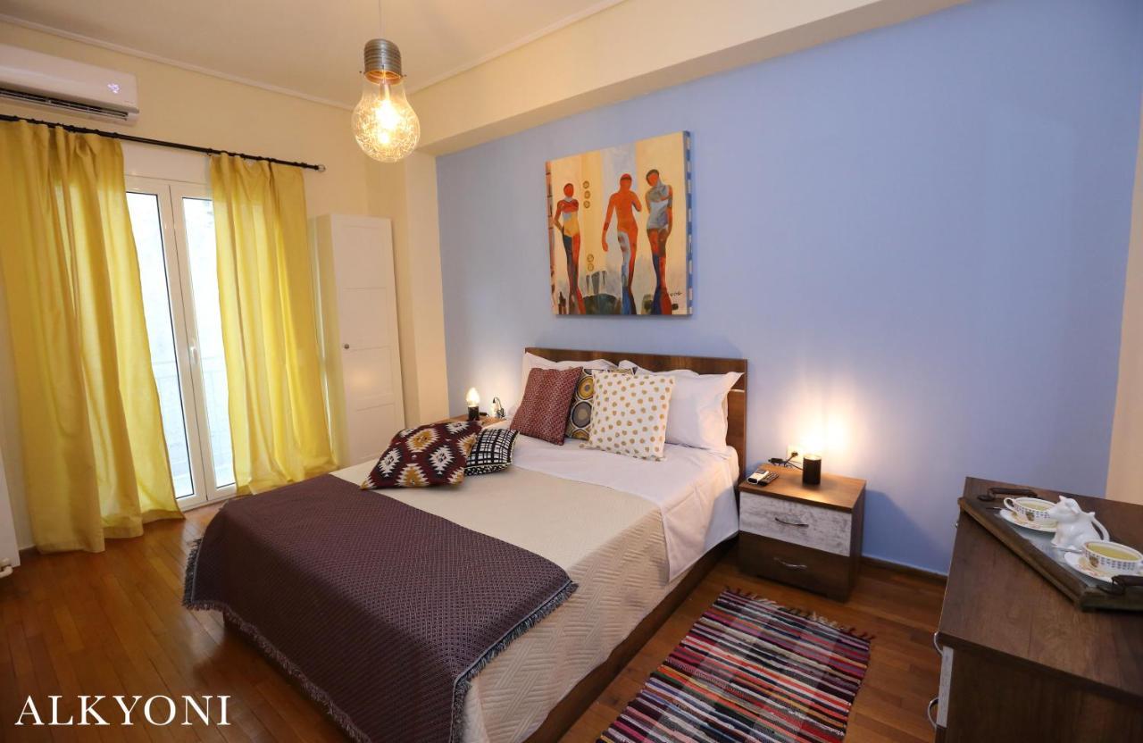 Melma Properties- Alkyoni Apartment By The Sea In Pireus Exteriér fotografie
